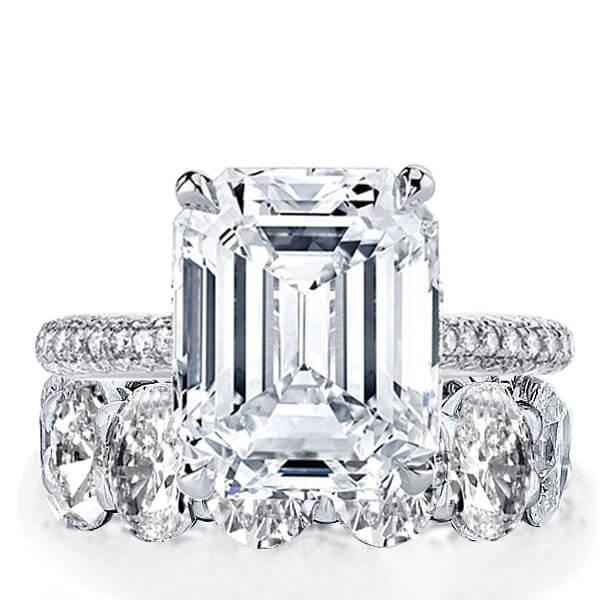 Italo Classic Emerald Created White Sapphire Bridal Set