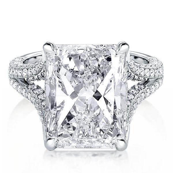

Split Shank Radiant Cut Engagement Ring For Women, White