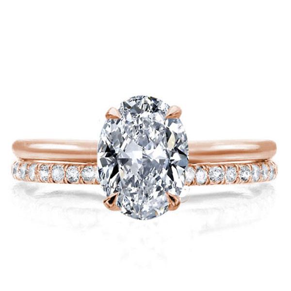 

Italo Classic Oval Created White Sapphire Bridal Set