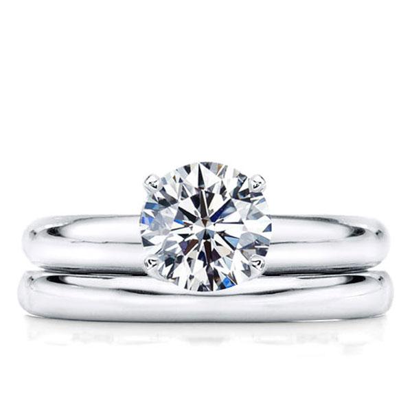 

Italo Solitaire Created White Sapphire Bridal Set