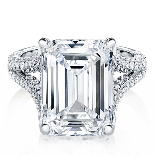 

Split Shank Emerald Cut Engagement Ring, White