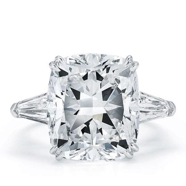 

Double Prong Cushion Engagement Ring, White