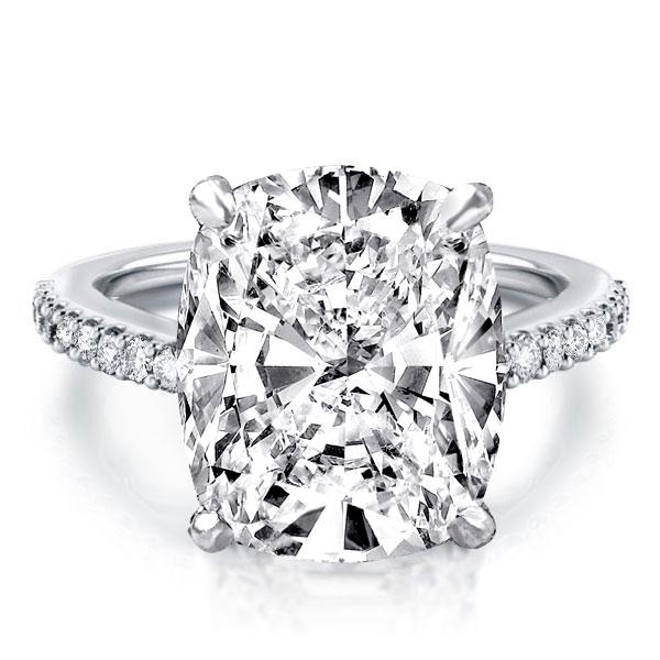 

Italo Cushion Cut Engagement Ring Hidden Halo Engagement Ring, White