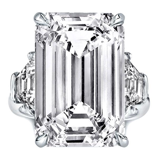 

Italo Emerald Cut Engagement Ring Affordable 3 Stone Ring, White