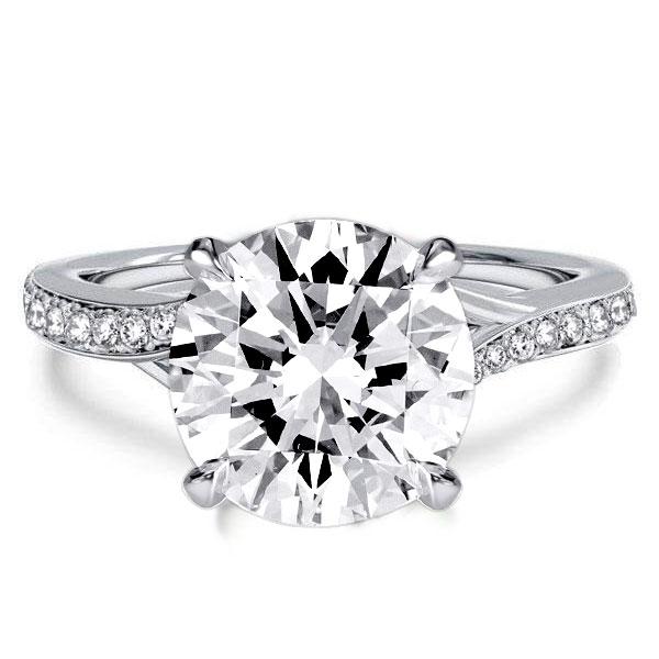 

Split Shank Round Cut Engagement Ring, White