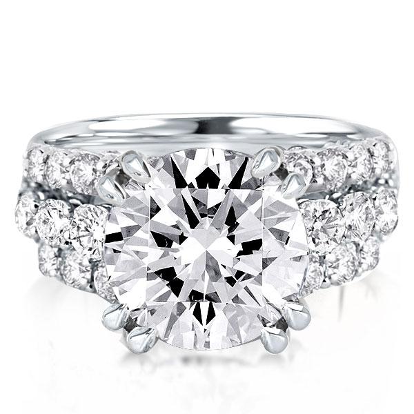 

Double Prong Round Cut Engagement Ring, White