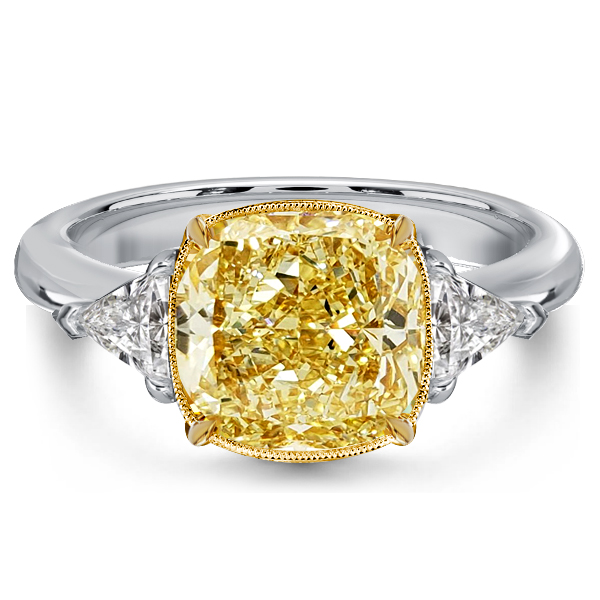 

Italo Cushion Cut Yellow Topaz 3 Stone Sterling Silver Rings, White