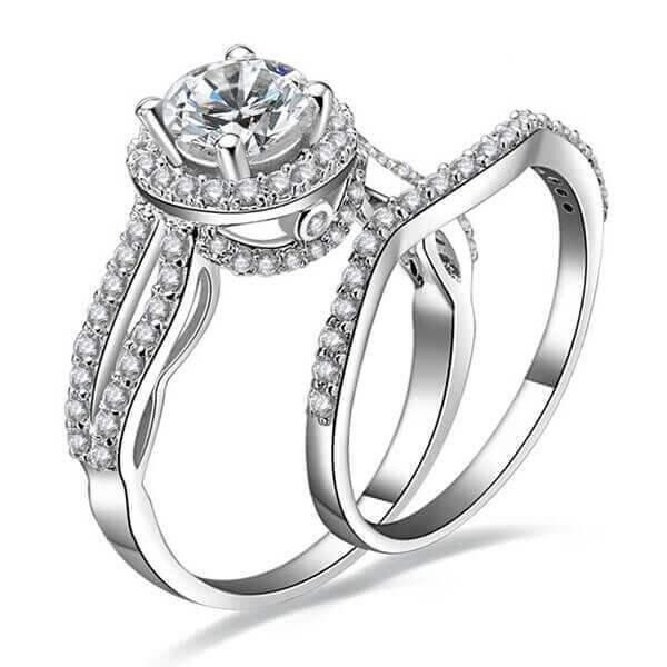 

Italo Halo Wave Design Bridal Set, White