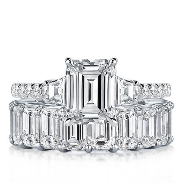 

Italo Emerald Three Stone Created White Sapphire Bridal Set