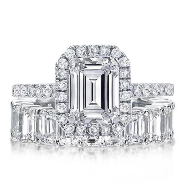

Italo Classic Halo Emerald Created White Sapphire Bridal Set