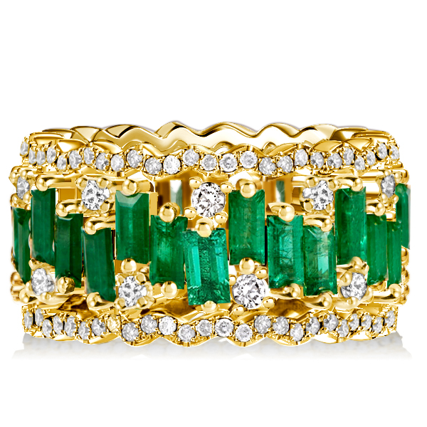 

Italo Golden Triple Row Baguette Cut Emerald Wedding Band, White