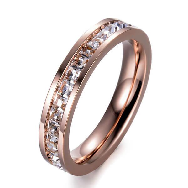 

Italo Created White Sapphire Titanium Steel Men's Wedding Band