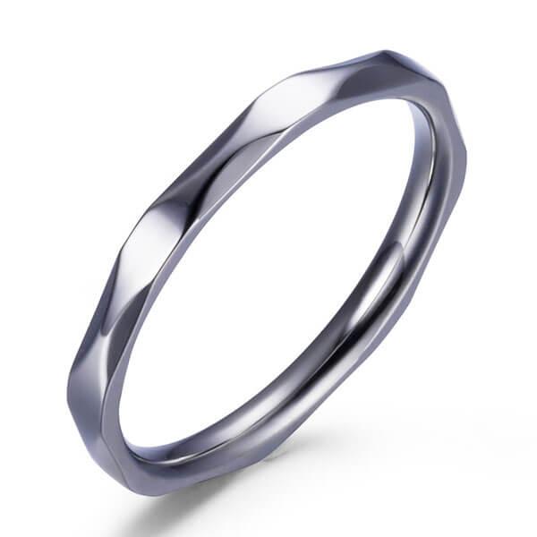 

Italo Simple Rhombus Titanium Steel Men's Wedding Band, White