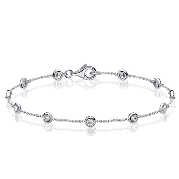 

Italo Bezel-set White Sapphire Bracelet Tennis Bracelets