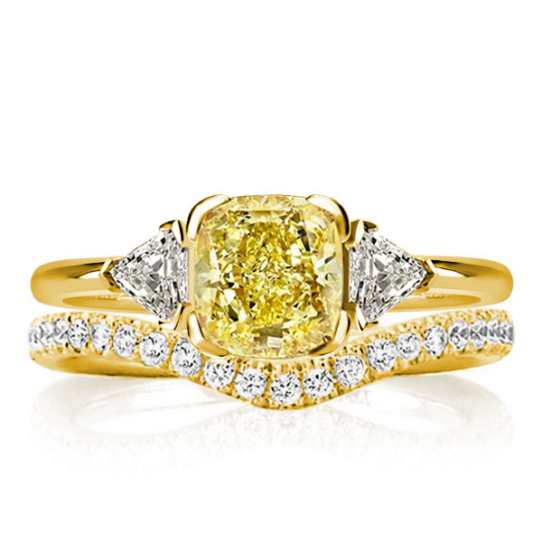 

Italo Yellow Topaz Cushion Cut Three Stone Bridal Set, White