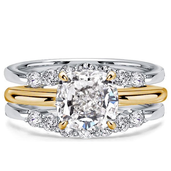 

Italo Cushion Cut Inset Guard Enhancers Engagement Rings Sets, White