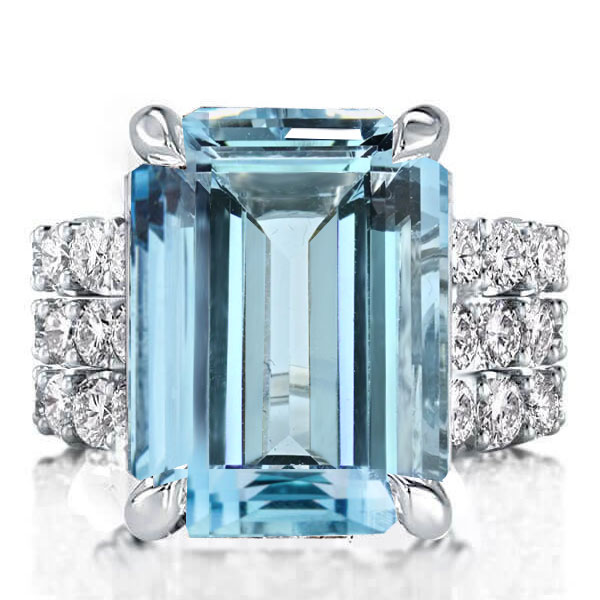 

Italo Affordable Emerald Cut Aquamarine Engagement Ring Set, White