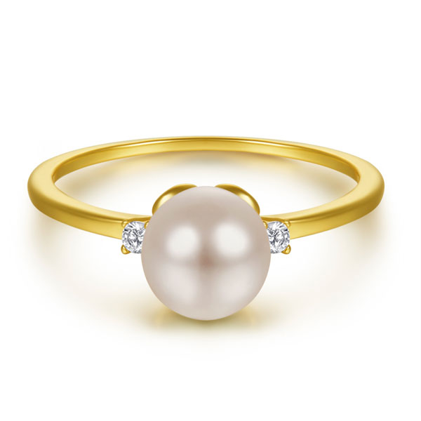 

Yellow Gold Three Stone Pearl Engagement Ring, White