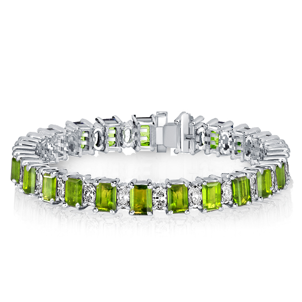 

Italo Alternating Peridot & White Emerald Cut Tennis Bracelet
