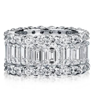 Round And Baguette Diamond Wedding Band