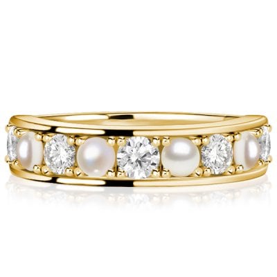 Italo Round Cut White Sapphire Pearl Wedding Band