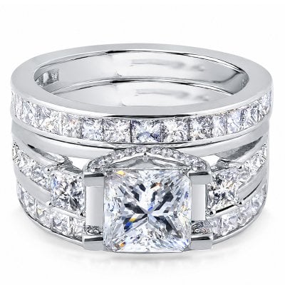 Italo Moissanite Princess Cut Three Stone Engagement Ring 3PC Wedding Ring Set