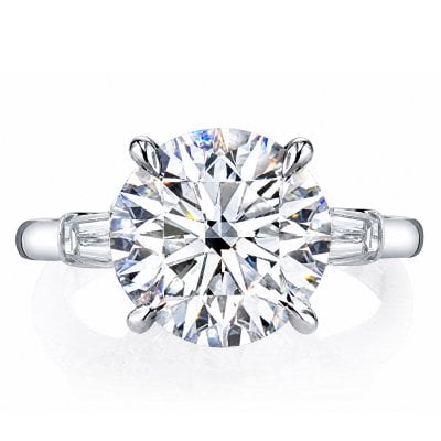Italo Round Cut 3 Stone Moissanite Engagement Ring with Baguette Side Stones
