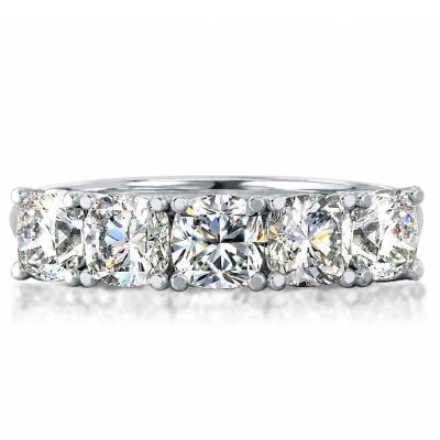 Italo Four-prong Five Stone Cushion Cut Moissanite Wedding Band