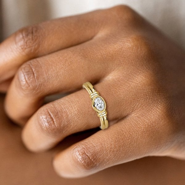 Italo Dainty Bezel Setting East West Oval Cut Solitaire Engagement