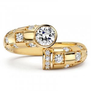 Italo Toi Et Moi Golden Bezel Setting Round Cut Unique Engagement Ring