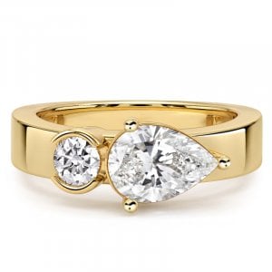Italo Toi Et Moi Half Bezel Round & Pear Cut Engagement Ring