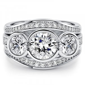 Italo Three Stone Bezel Setting Round Cut 3PC Wedding Set