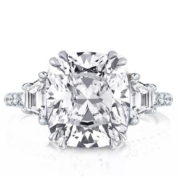 How to Buy an Engagement Ring Online