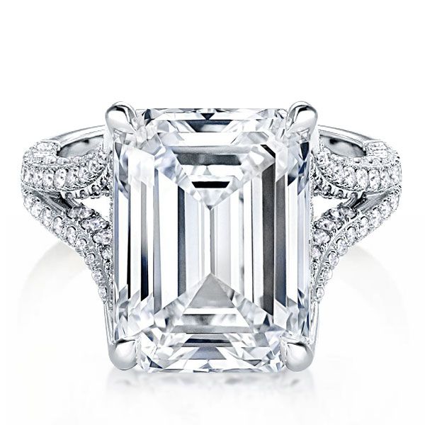 Split Shank Emerald Ring丨Split Shank Emerald Cut Engagement Ring
