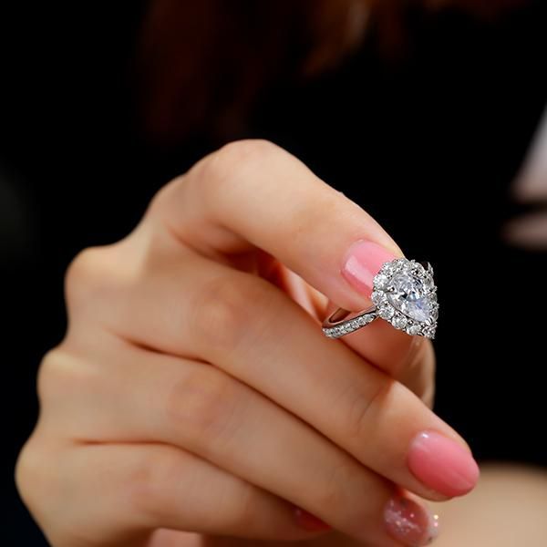 vintage women's engagement ring