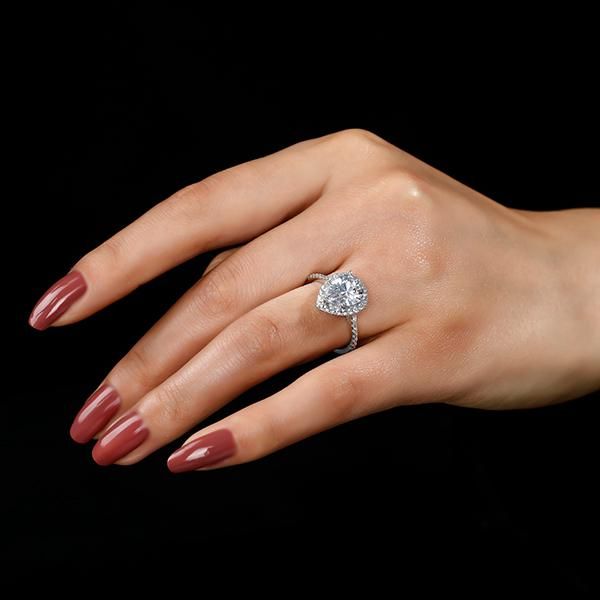 Pear Halo Engagement Rings