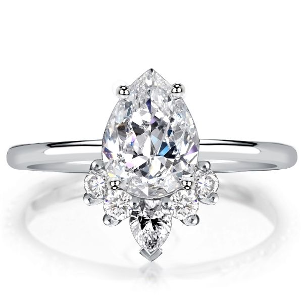 Pear Setting Engagement Rings