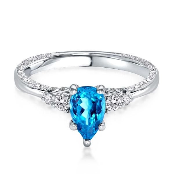 emerald cut aquamarine engagement ring