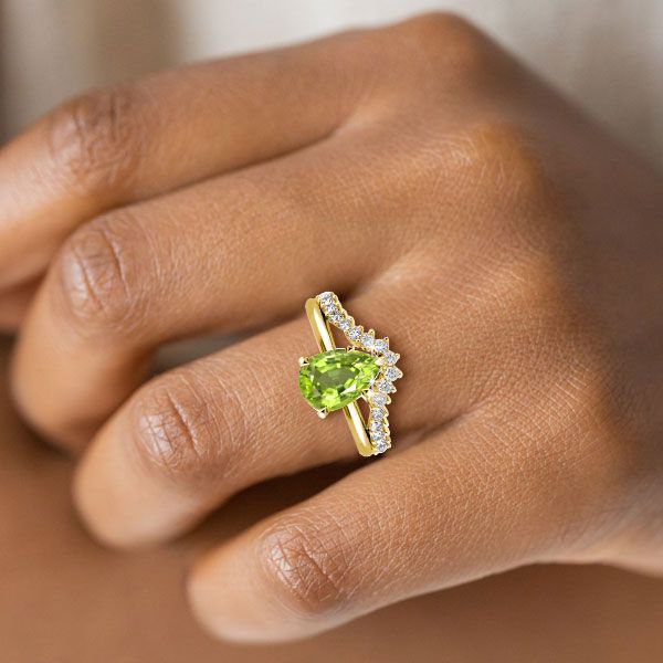 Peridot Wedding Ring Set