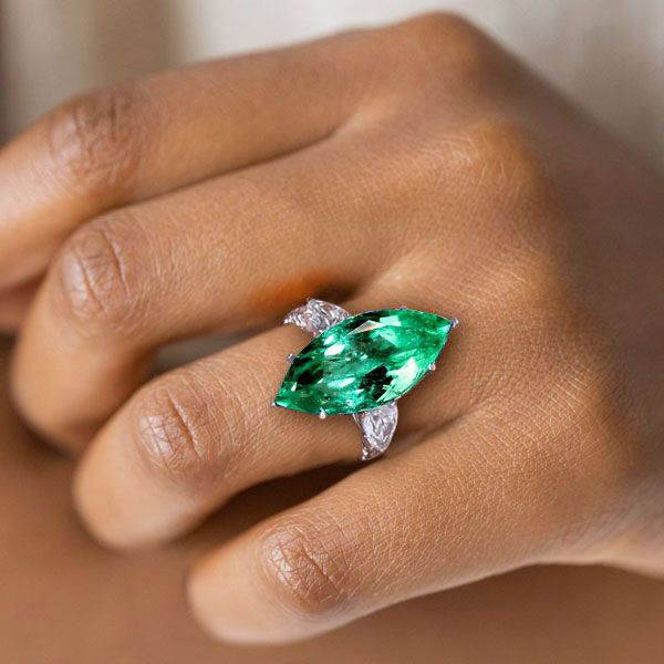 marquise emerald ring