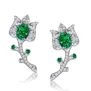 Italo Flower Design Cushion Cut Emerald Color Stud Earrings
