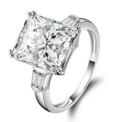 Three Stone Engagement Ring