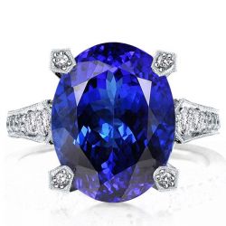 Vintage Milgrain Oval Cut Blue Sapphire Engagement Ring (10.65 CT. TW.)