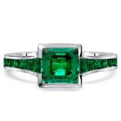 Asscher Cut Bezel Setting Emerald Engagement Ring
