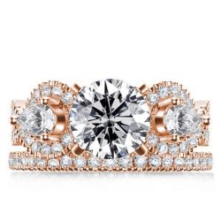 Rose Gold Pear Shaped Wedding Set