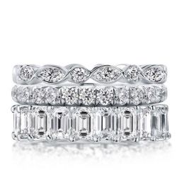 Triple row eternity band set