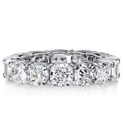 Italo Cushion Cut Wedding Band For Women