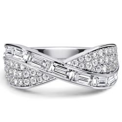 Italo Channel Set Baguette & Round Cut Criss-Cross Wedding Band