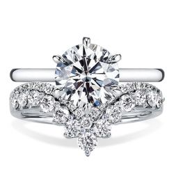 Italo Solitaire Round Cut Engagement Rings Sets Bridal Set