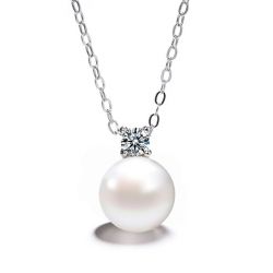 Natural Freshwater Pearl Pendant Necklace